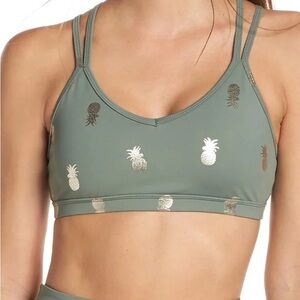 Beyond Yoga Pineapple Print Sports Bra and pants set! - Green and Gold